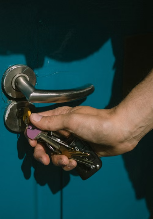 Can a Locksmith Replace a Car Key
